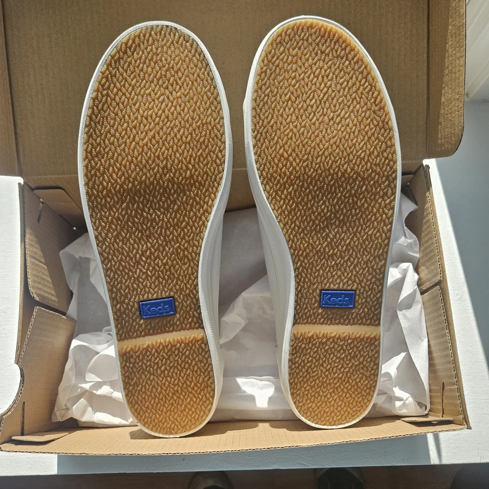 Keds Kickstart Women's White Leather Sneakers - Picture 4 of 7